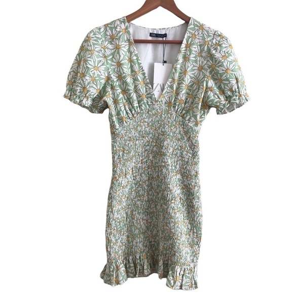 ZARA Smocked floral Mini Dress M cottagecore coquette - Picture 4 of 13